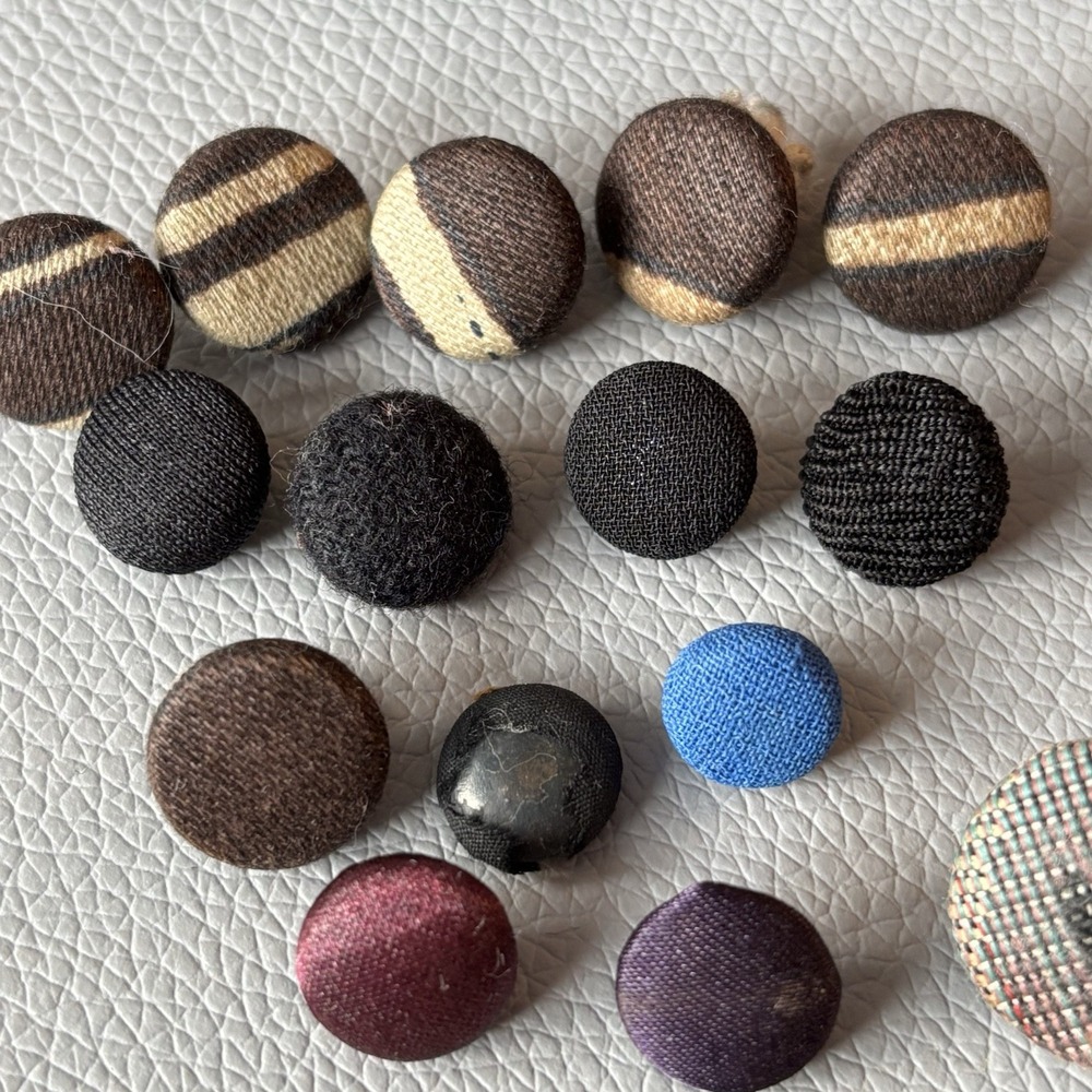 Vintage Fabric Covered Button Lot 1930s–50s Wool Tweed Satin & Thread Wrapped - Picture 5 of 16